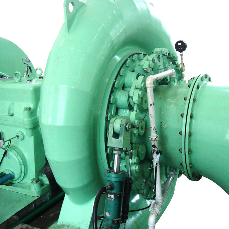 Автоматический генератор паровой турбины Фрэнсиса 400V-10kV 300KW-20MW Вертикальная или горизонтальная установка