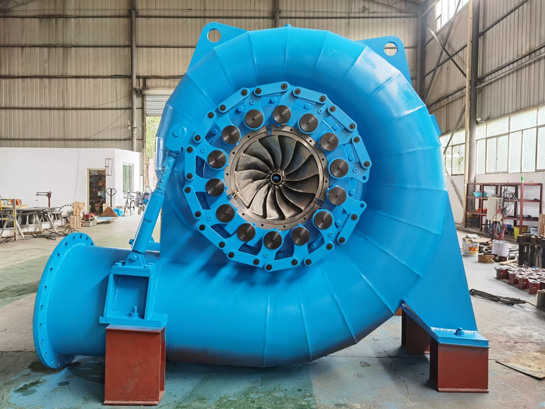 Генератор турбины воды 500kw Фрэнсис типа в цвете гидро электростанции желтом