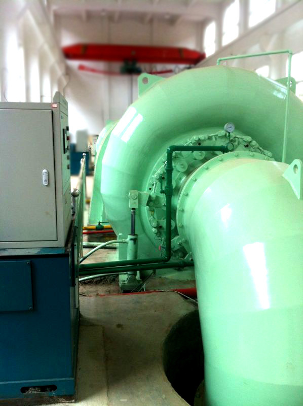 Вертикальный генератор водяной турбины Фрэнсиса 450-1000RPM Номинальная скорость 400V 800V 6,3kV 10kV напряжение