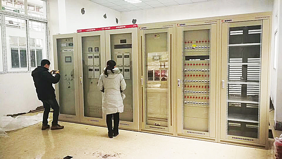 Настраиваемый режим возбуждения Водяной турбинный генератор 200 кВт-20 МВт Выход мощности Горизонтальная установка