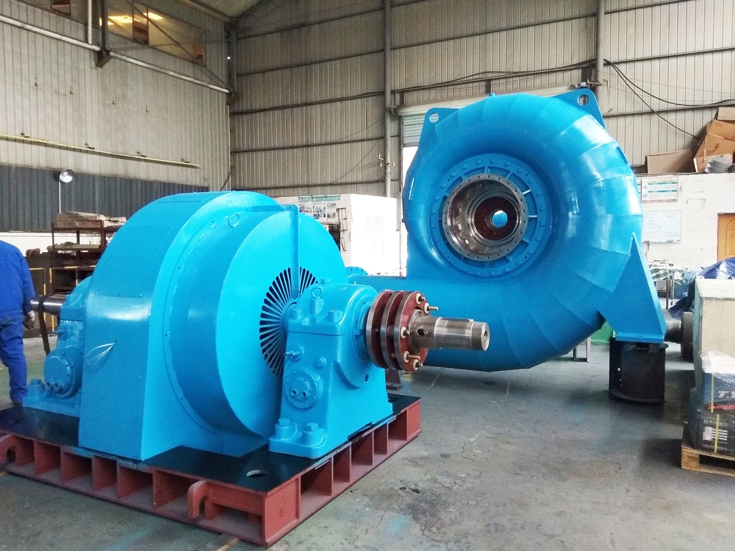 Водяной турбинный генератор с номинальным напряжением 220V-690V 400kw-20mw Выходная мощность