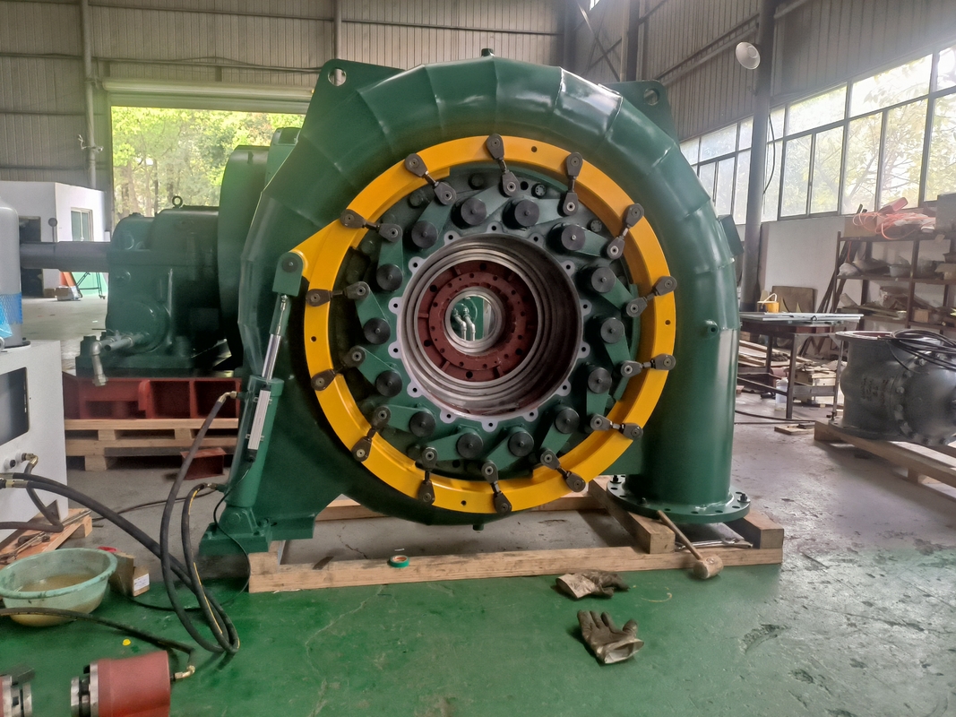 Более 30 лет Жизненное время и диапазон скорости 150RPM-1000RPM Водяной турбинный генератор для промышленной