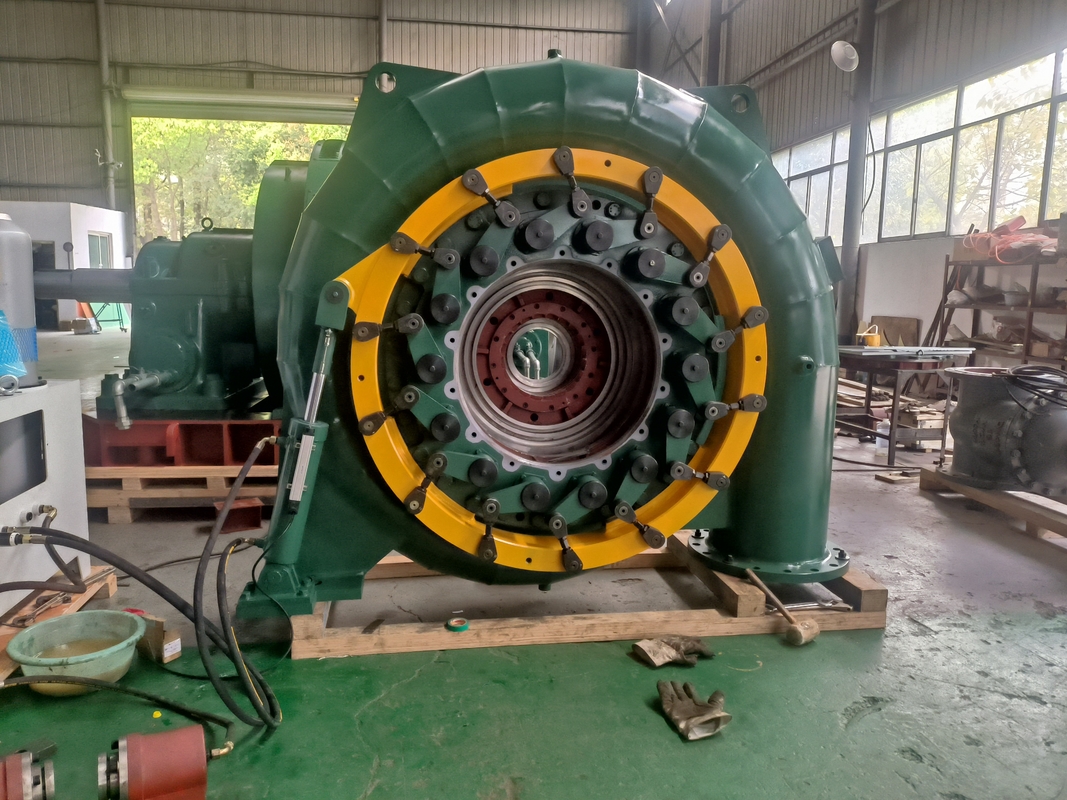 Более 30 лет Жизненное время и диапазон скорости 150RPM-1000RPM Водяной турбинный генератор для промышленной