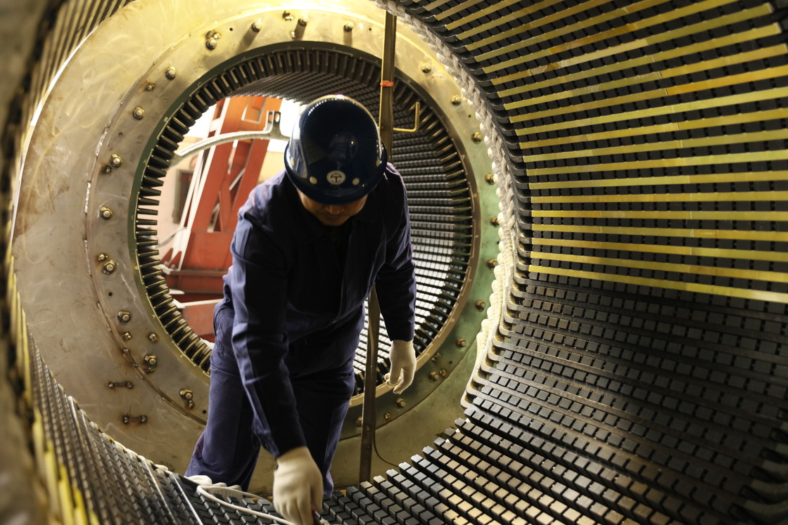 10M-300M Head Water Turbine Generator with 0.1m3/s to 0.5M3/S Flow and 30~50 Years Lifespan