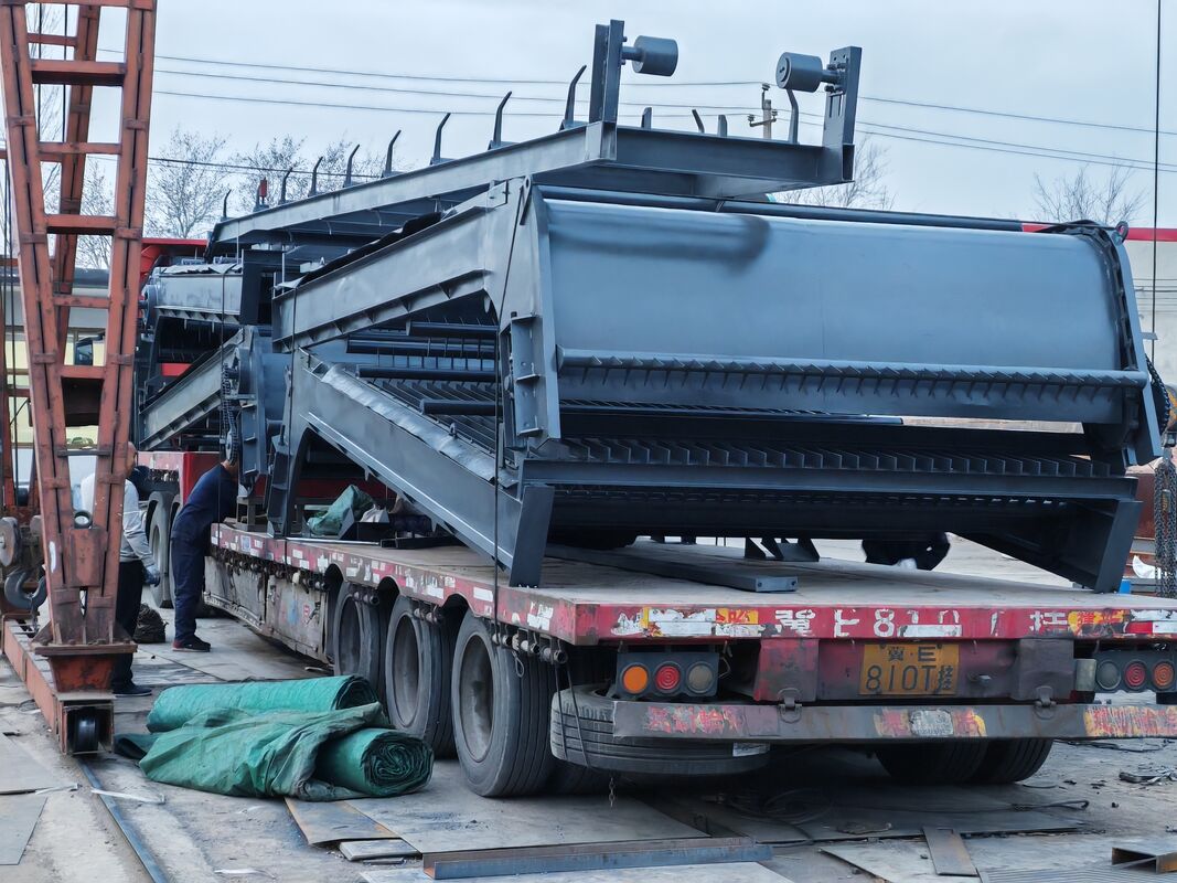 OEM-машина для очистки мусорохранилищ толщиной от 4,5 до 16 мм и интервалом сетки от 0,39 до 15 мм для обслуживания водозабора