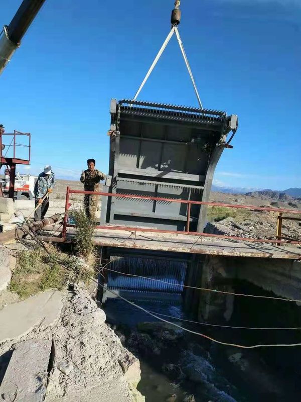 OEM-машина для очистки мусорохранилищ толщиной от 4,5 до 16 мм и интервалом сетки от 0,39 до 15 мм для обслуживания водозабора