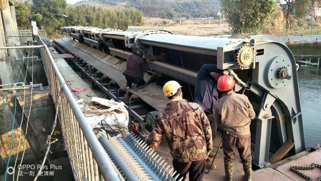 OEM-машина для очистки мусорохранилищ толщиной от 4,5 до 16 мм и интервалом сетки от 0,39 до 15 мм для обслуживания водозабора