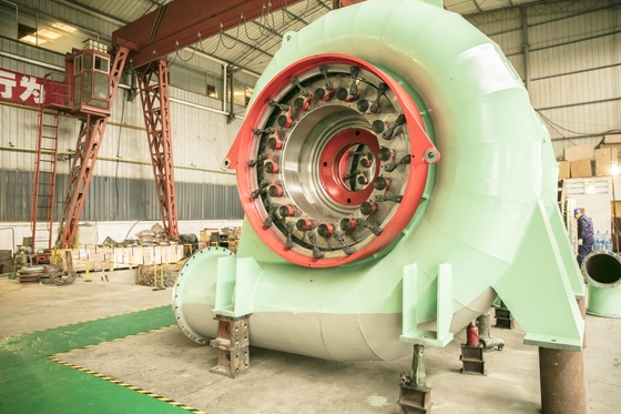 Силовой генератор турбины Фрэнсиса 300KW-20MW Автоматическое управление 450-1000RPM 20m-300M Голова 50Hz/60Hz
